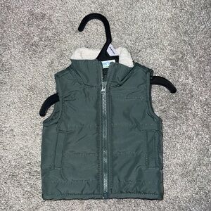 Newborn zip-up vest